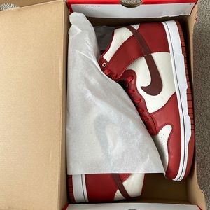Nike Dunk Cinnabar Men’s Size 13 , Women’s Size 14.5
